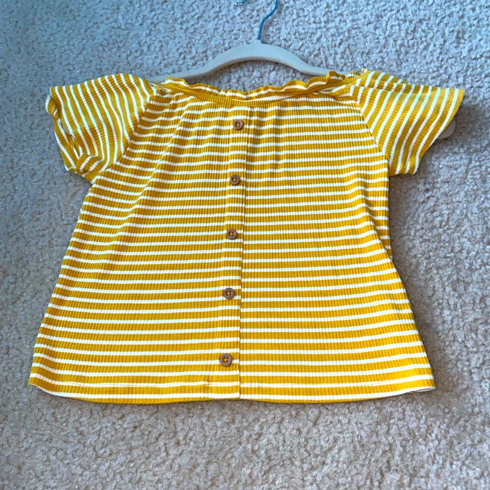Girls Old Navy  mustard yellow and white striped shirt.